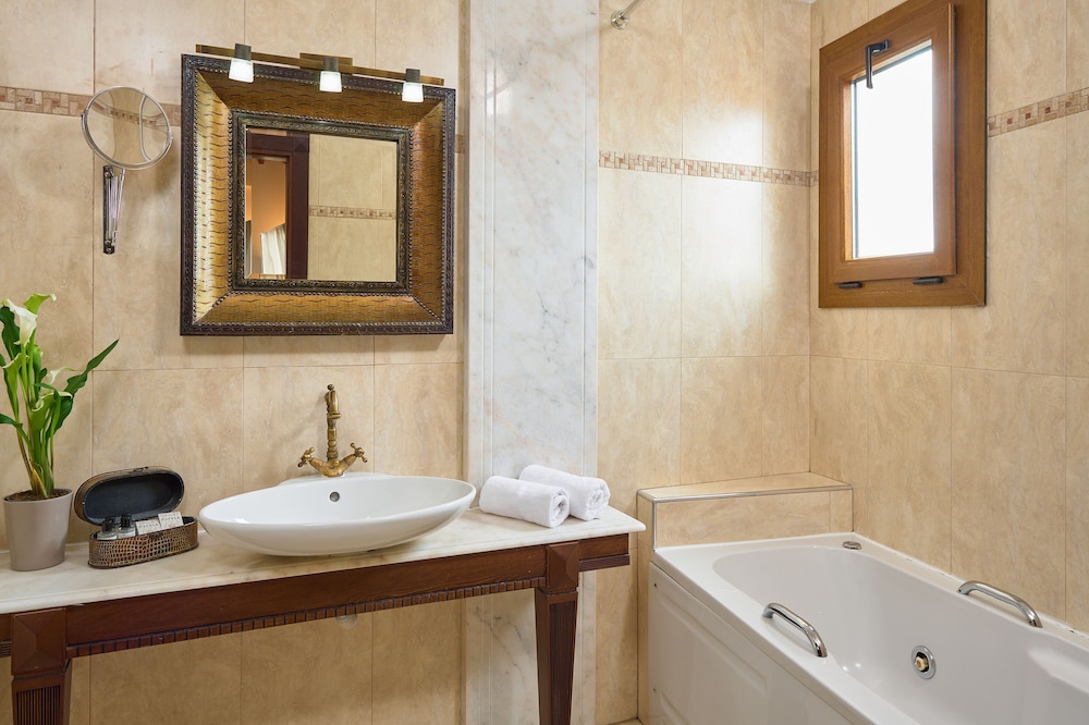 

Roma - Leptokarya - Olympus Mediterranean Boutique Hotel