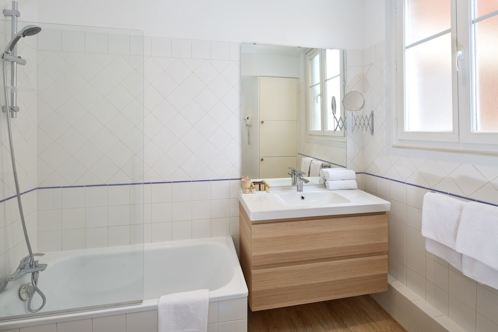 

Bari - Colombes - Hotel Résidence Paris Asnières