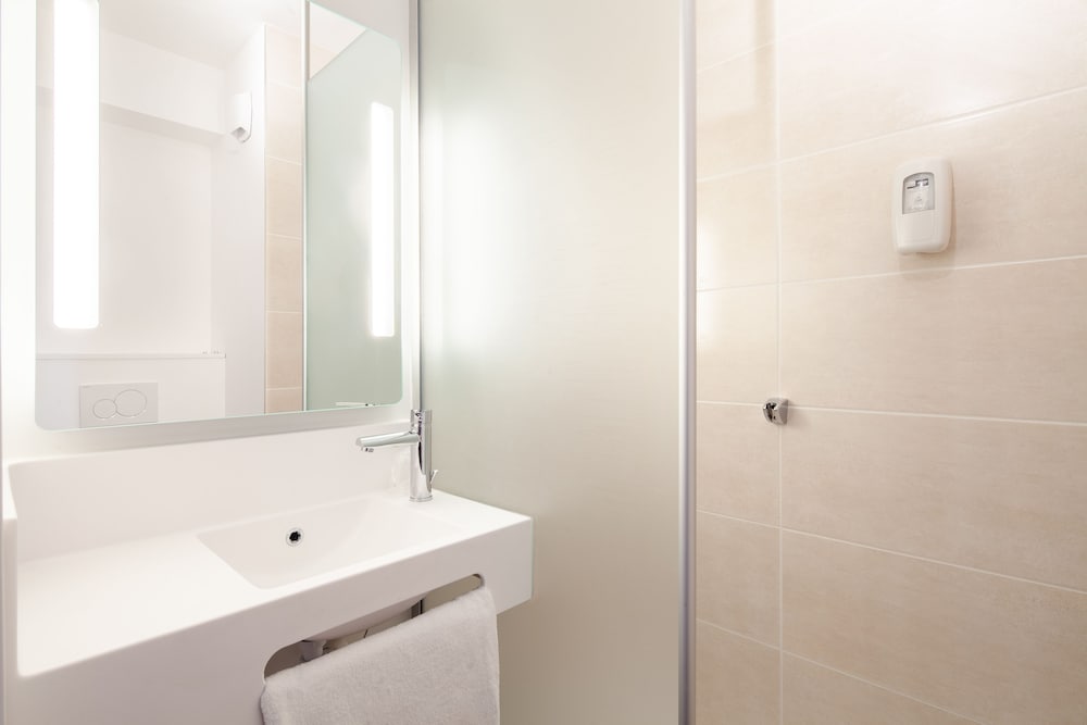 

Milano - Pontault-Combault - B&B HOTEL Champigny-sur-Marne