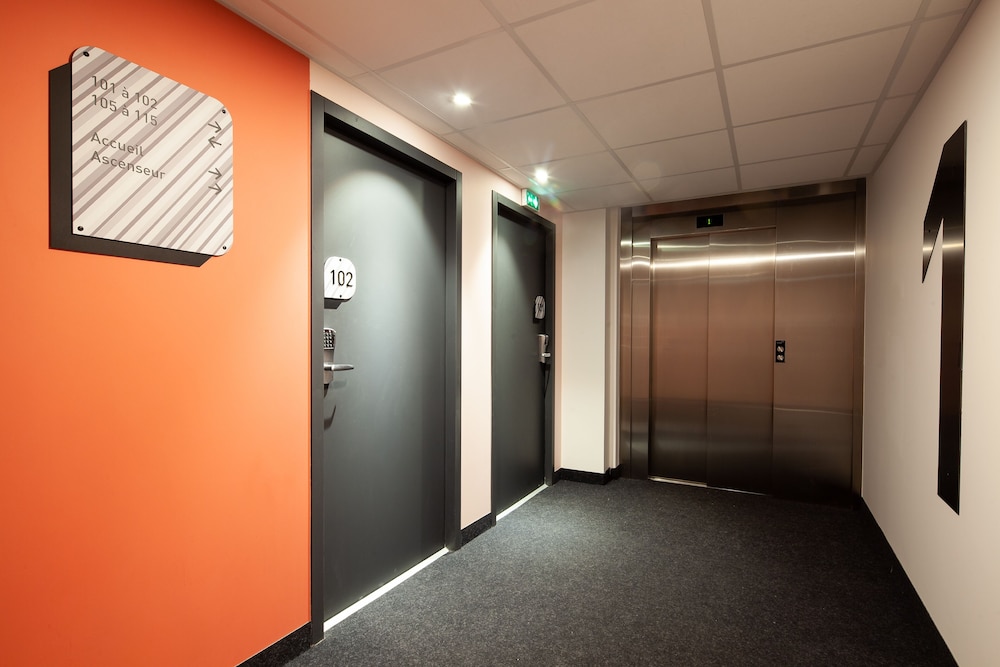 

Cagliari - Champs-sur-marne - B&B HOTEL Champigny-sur-Marne