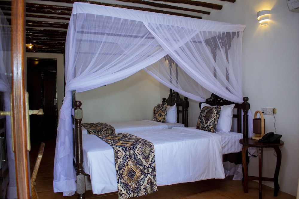 

Roma - Marumbi - Antonio Beach Tree House Hotel & Spa
