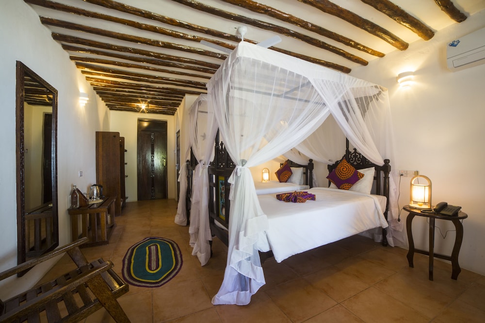 

Roma - Marumbi - Antonio Beach Tree House Hotel & Spa