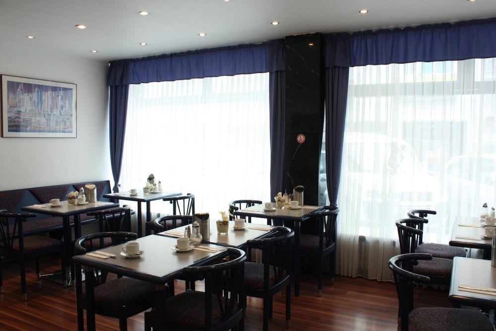 

Roma - Francoforte sul Meno - Admiral Hotel