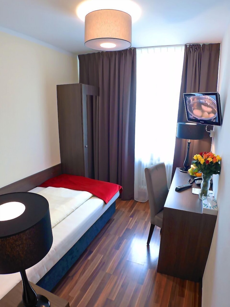 

Milano - Francoforte sul Meno - Admiral Hotel