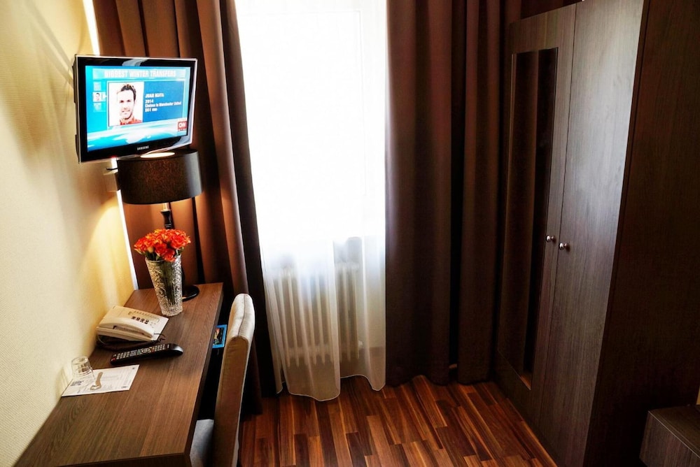 

Bologna - Francoforte sul Meno - Admiral Hotel