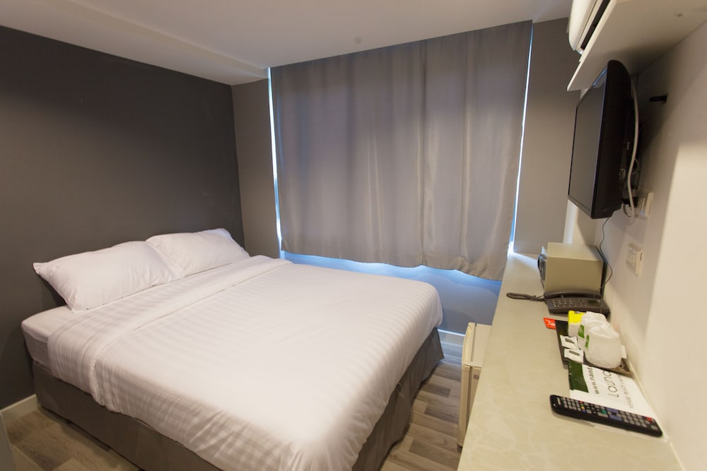 

Milano - Khao San - Nantra Ploenchit