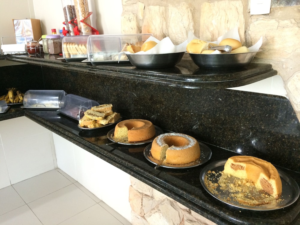 

Bologna - Maceió - Hotel Des Basques