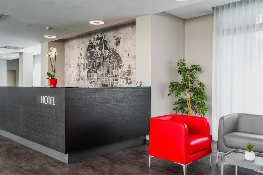 

Napoli - Peschiera Borromeo - Fasthotel Linate