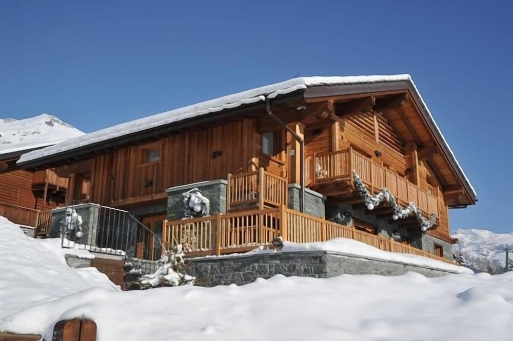 

Catania - Champoluc - Gresil Residence