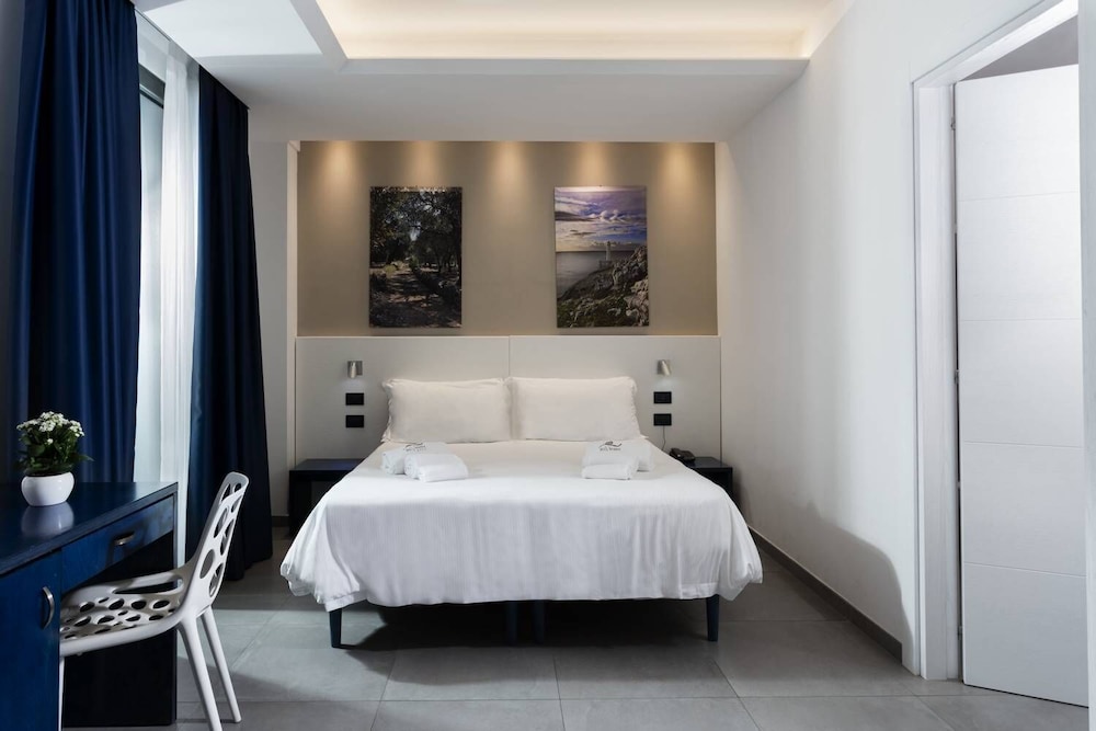 

Torino - Melendugno - Hotel Belvedere
