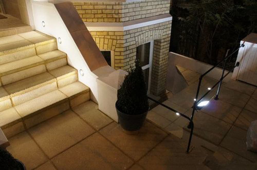 

Verona - Wimbledon - Sapphire Hotel London
