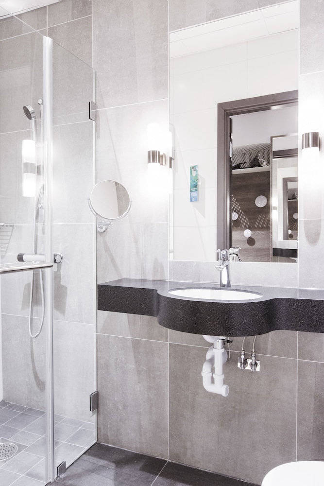 

Roma - Vendelsö - Quality Hotel Winn Haninge