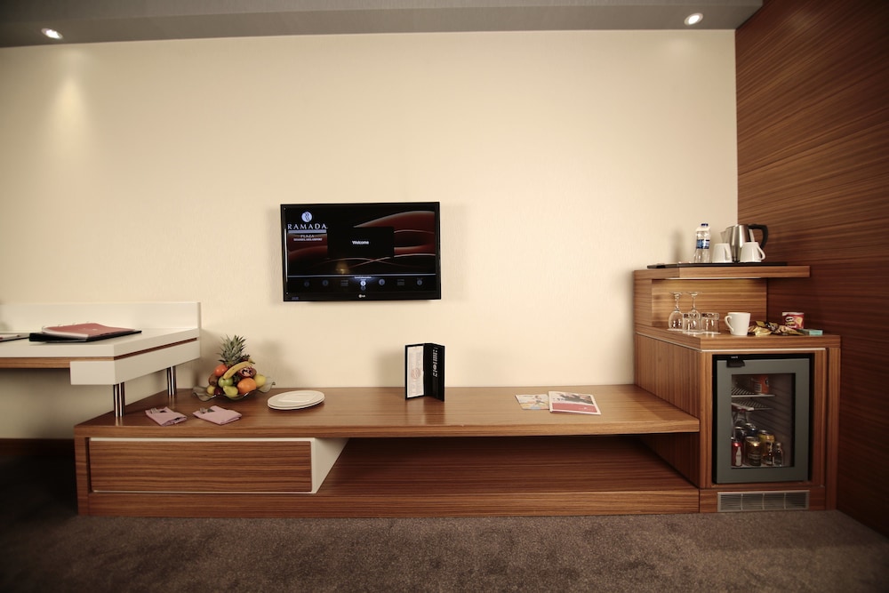 

Bologna - Gebze - Ramada Plaza By Wyndham Istanbul Asia Airport