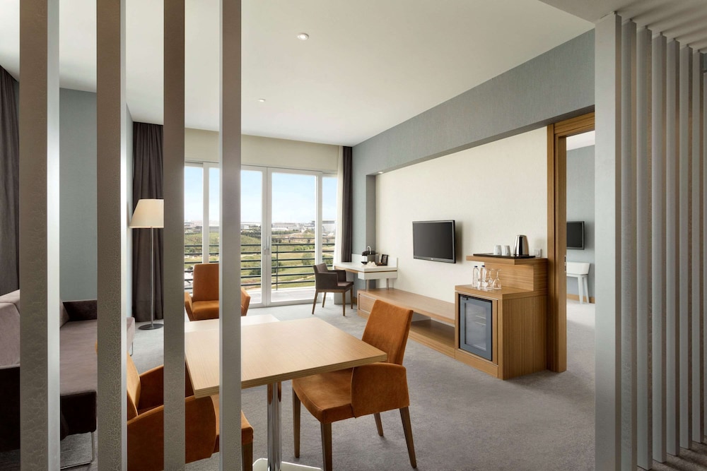 

Milano - Tuzla - Ramada Plaza By Wyndham Istanbul Asia Airport
