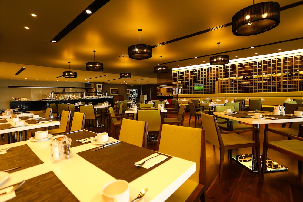 

Roma - Gebze - Ramada Plaza By Wyndham Istanbul Asia Airport