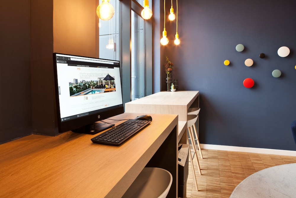 

Roma - Offenburg - Holiday Inn Express Offenburg