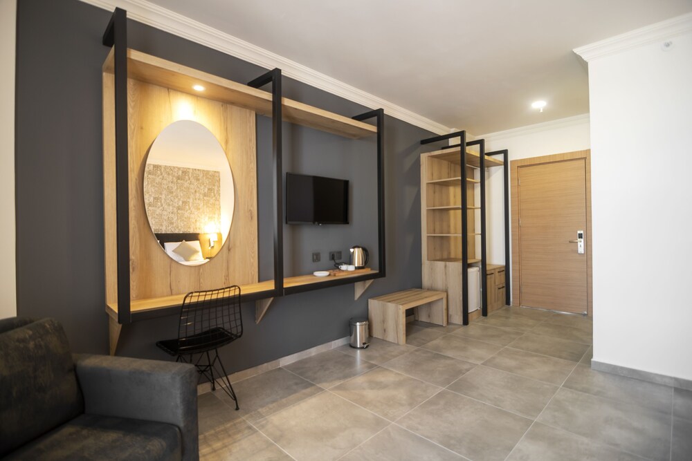

Verona - Avsallar - Grand Kolibri Prestige SPA