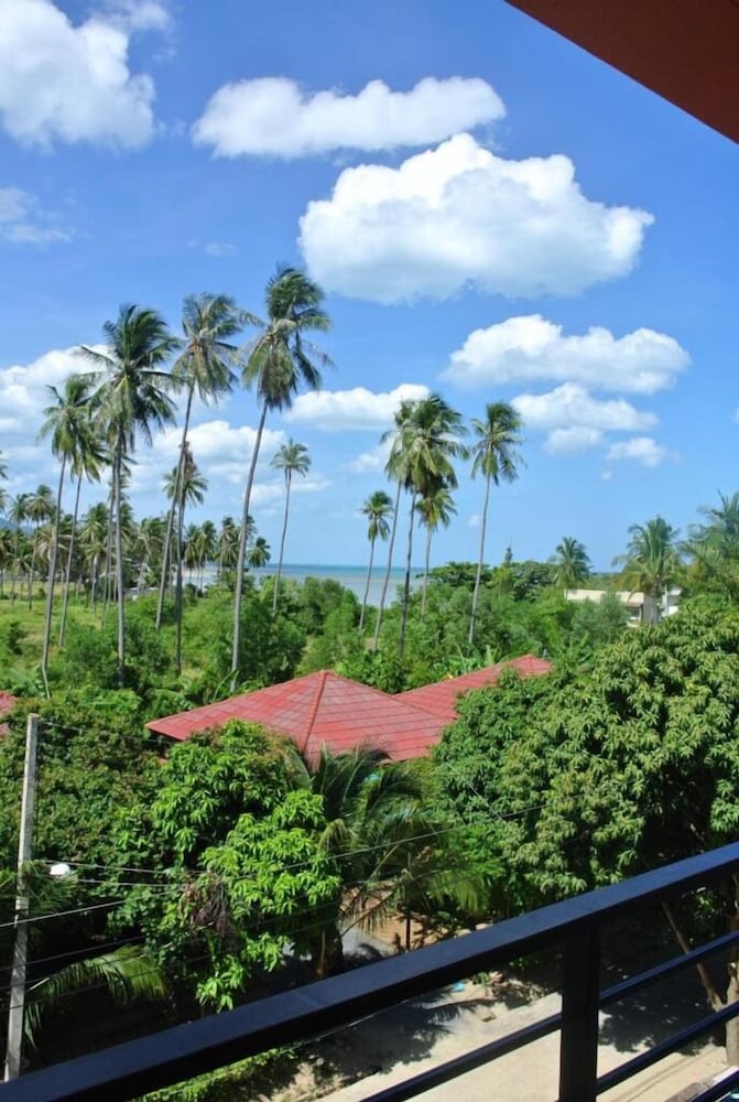 

Napoli - Lamai Beach - Samui Natien Village