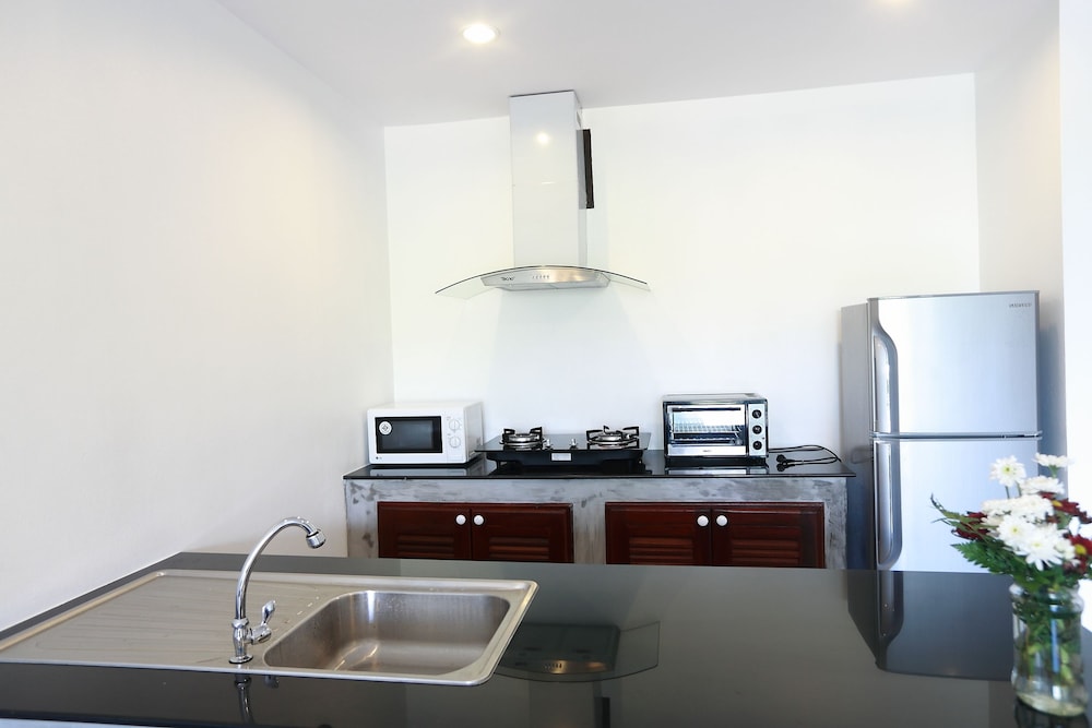 

Milano - Lamai Beach - Samui Natien Village