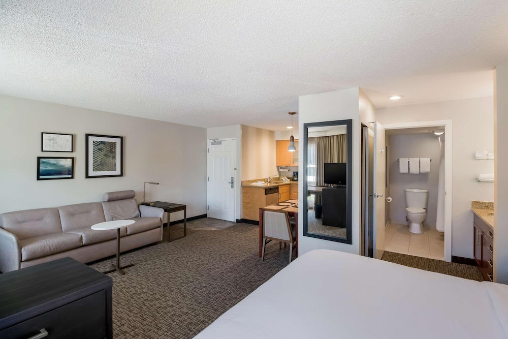 

Roma - Huntington Beach - Sonesta ES Suites Huntington Beach Fountain Valley