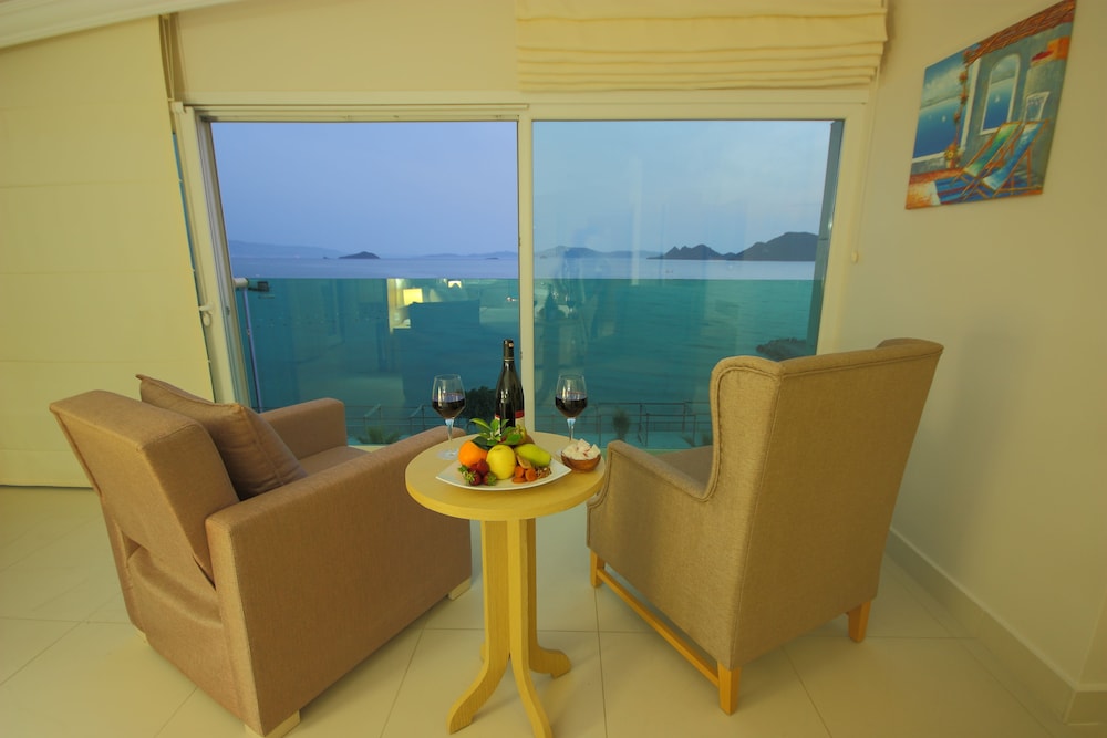 

Napoli - Turgutreis - Dragut Point North Hotel - All Inclusive
