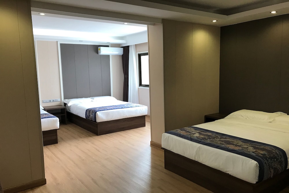 

Milano - Torredembarra - Hotel Nueva Europa