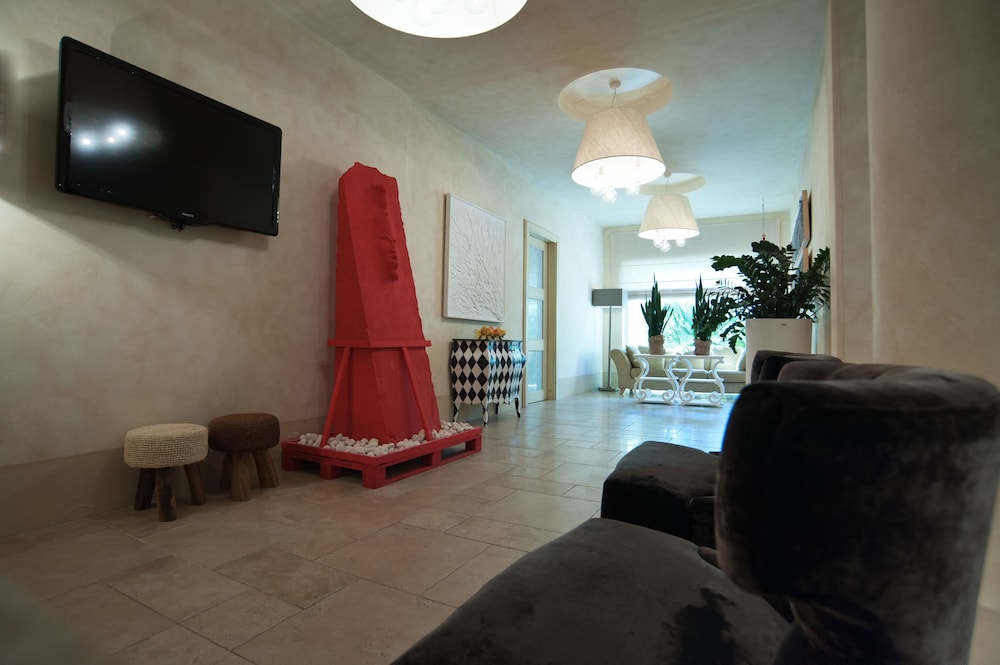 

Milano - Cecina - Hotel Residence Stella del Mare