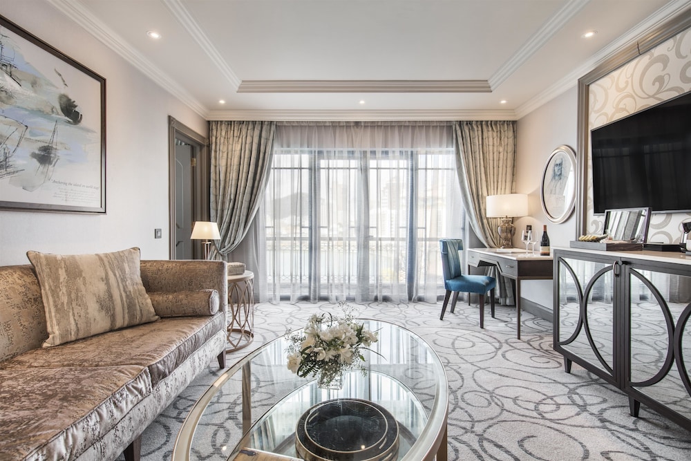 

Bologna - Port Louis - Labourdonnais Waterfront Hotel