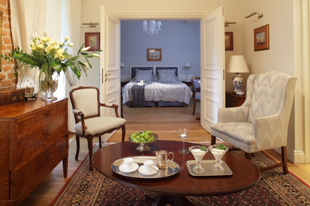 

Milano - Bolen - Hotel Dwór Kościuszko