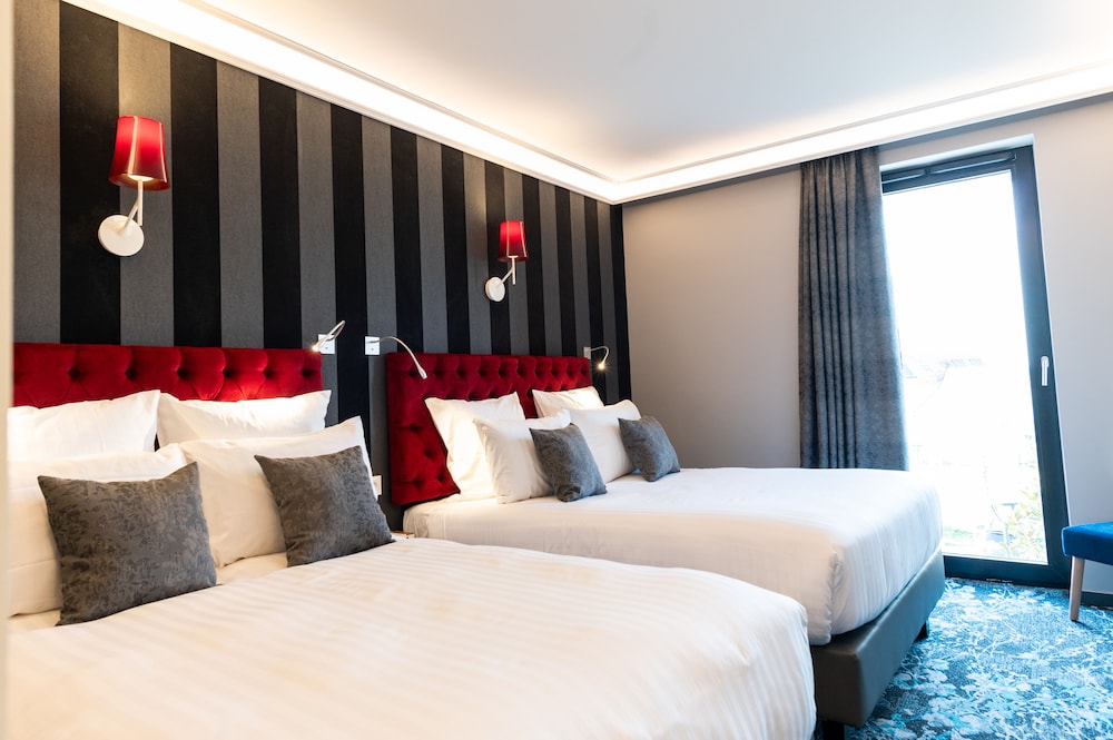 

Lamezia Terme - Coupvray - Hôtel Dali Val d'Europe