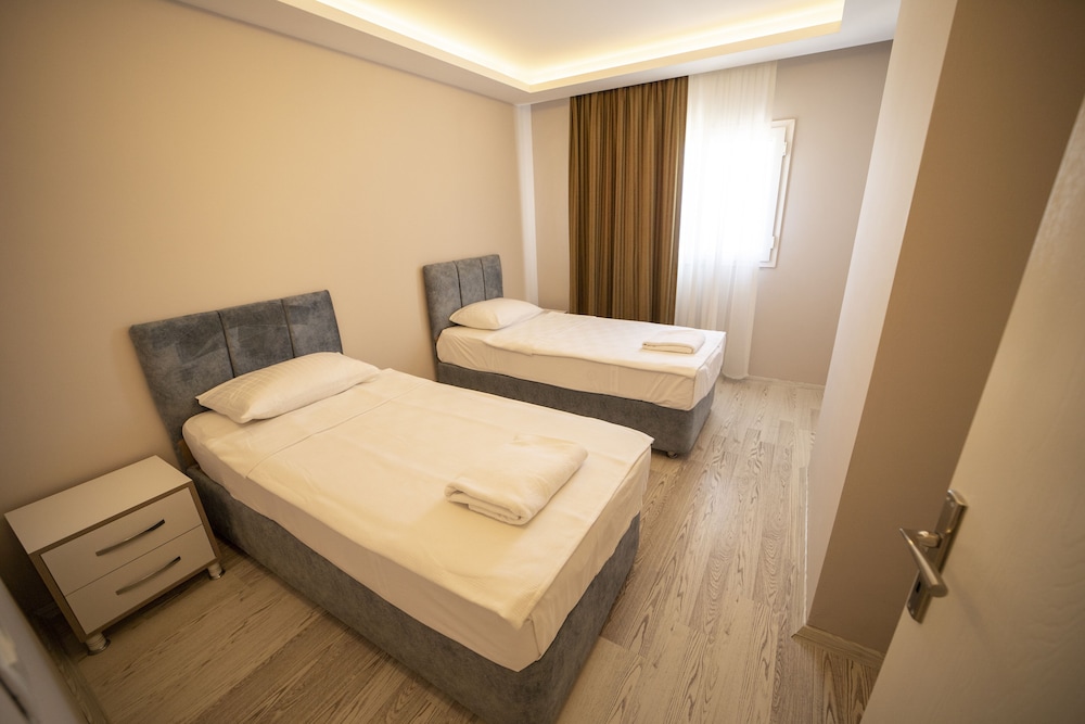 

Milano - Kusadasi - Silver Tower Residence