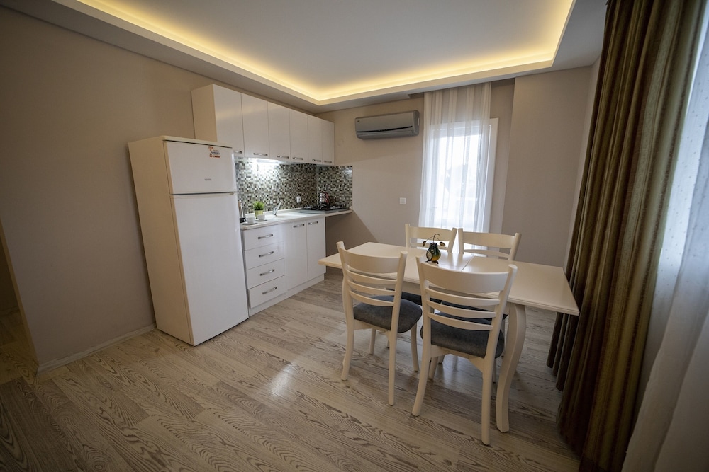

Roma - Kusadasi - Silver Tower Residence
