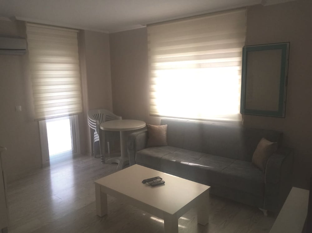 

Milano - Kusadasi - Silver Tower Residence