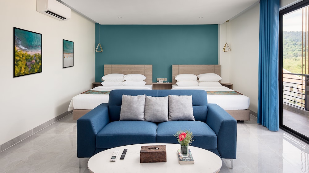

Milano - Kep - Vakara Hotel Kep