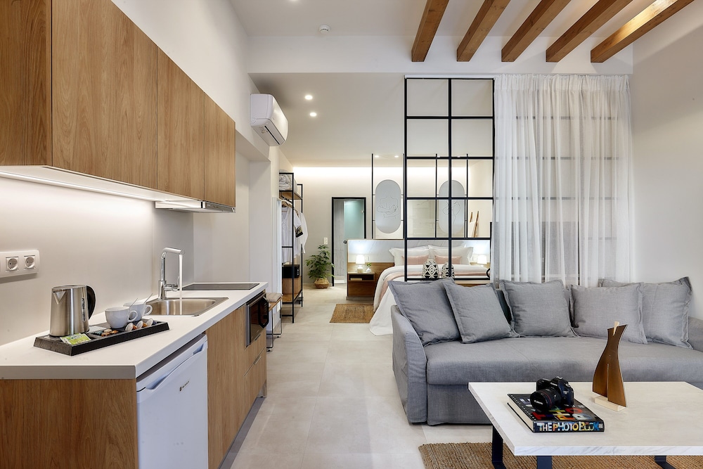 

Milano - Malevizi - Stay 365 Heraklion Apart Hotel