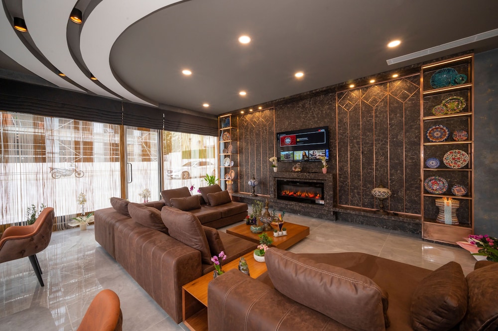 

Bari - Istanbul - Seyithan Palace Spa Hotel