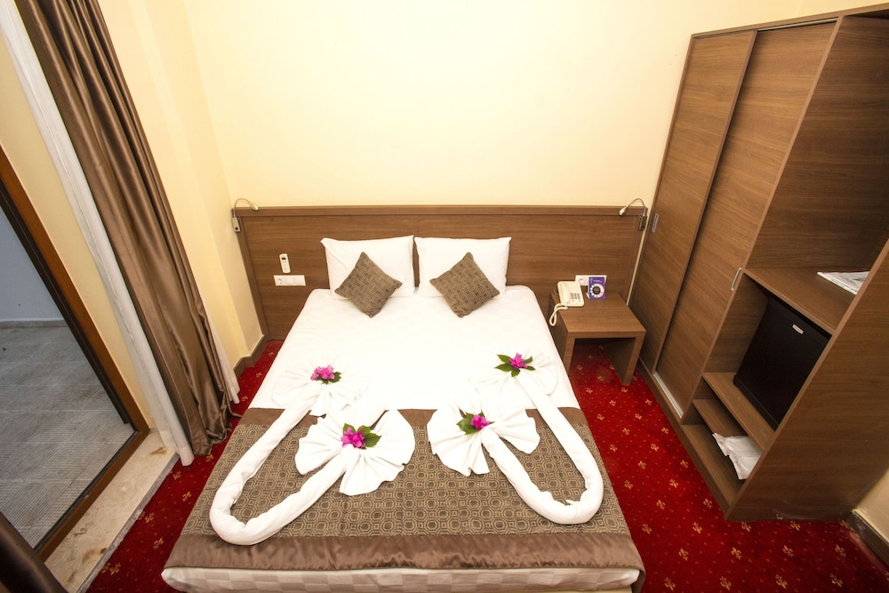 

Milano - Göcek - Göcek Lykia Resort Hotel