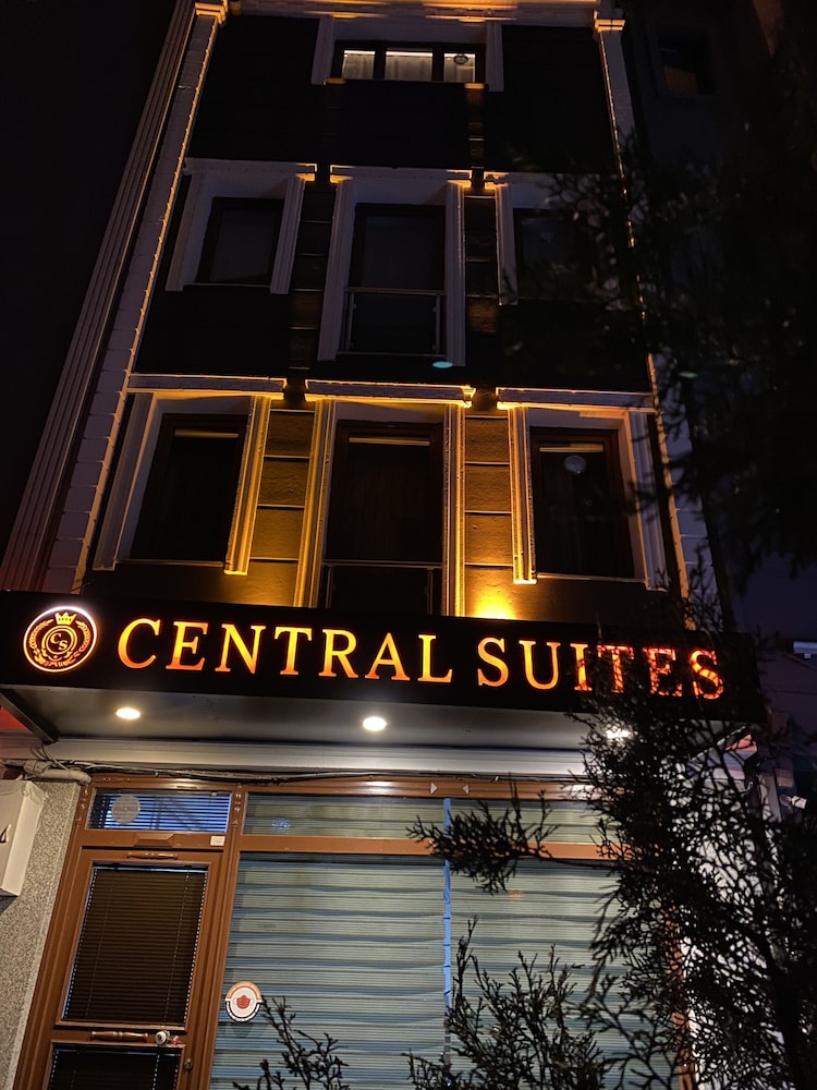 

Catania - Istanbul - Central Suites Taksim
