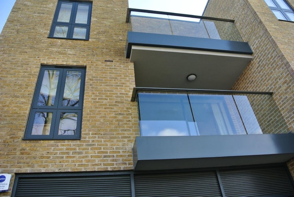 

Venezia - New Barnet - Lodge Drive Serviced Apartments