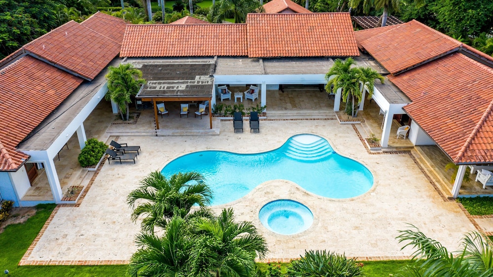 

Verona - Bayahibe - Luxurious Villa