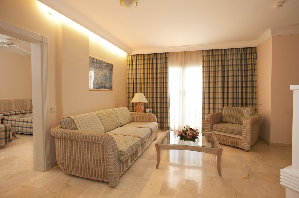 

Milano - Patalavaca - Palm Oasis Maspalomas