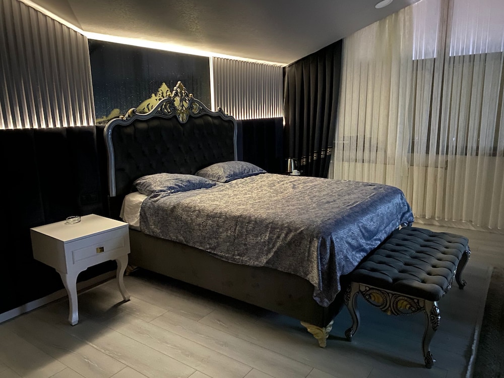 

Milano - Kayseri - Grand Zara Hotel