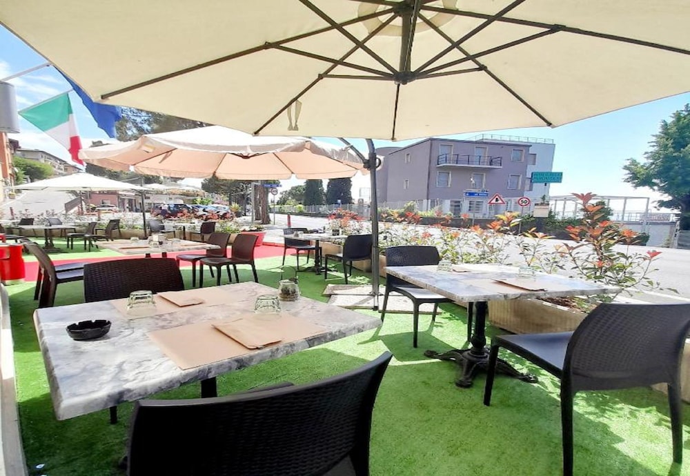 

Milano - Puegnago sul Garda - Bike Hotel Touring Gardone Riviera & Wellness