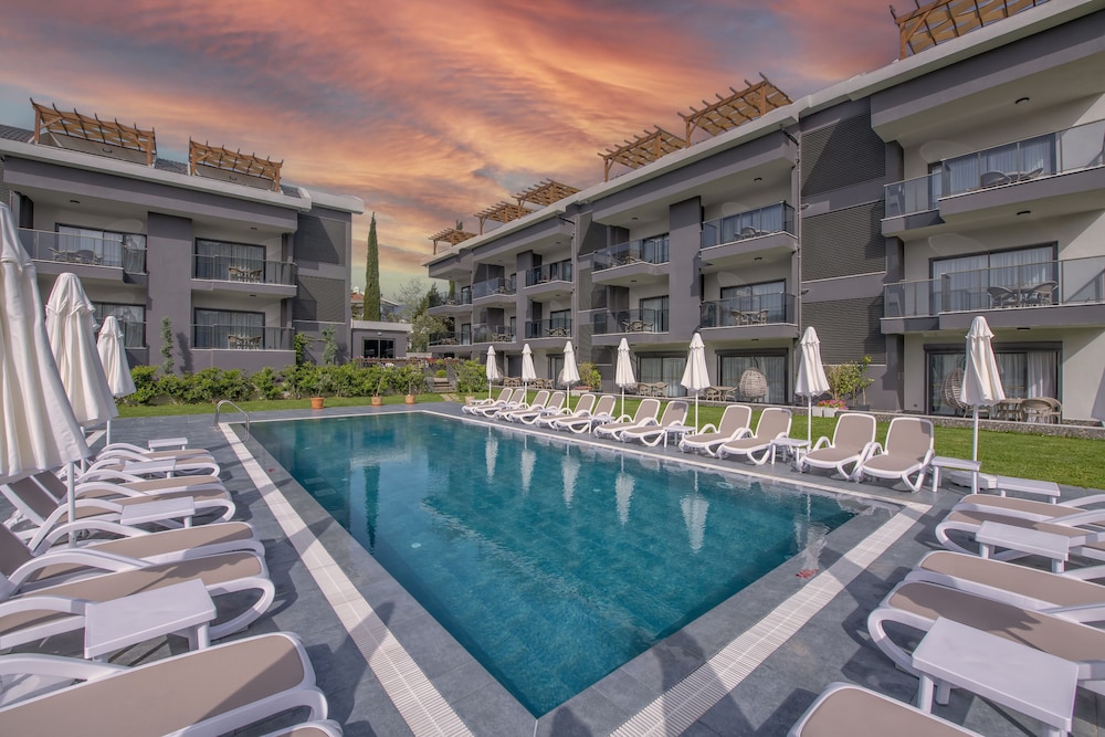 

Milano - Manavgat - A Suite Side