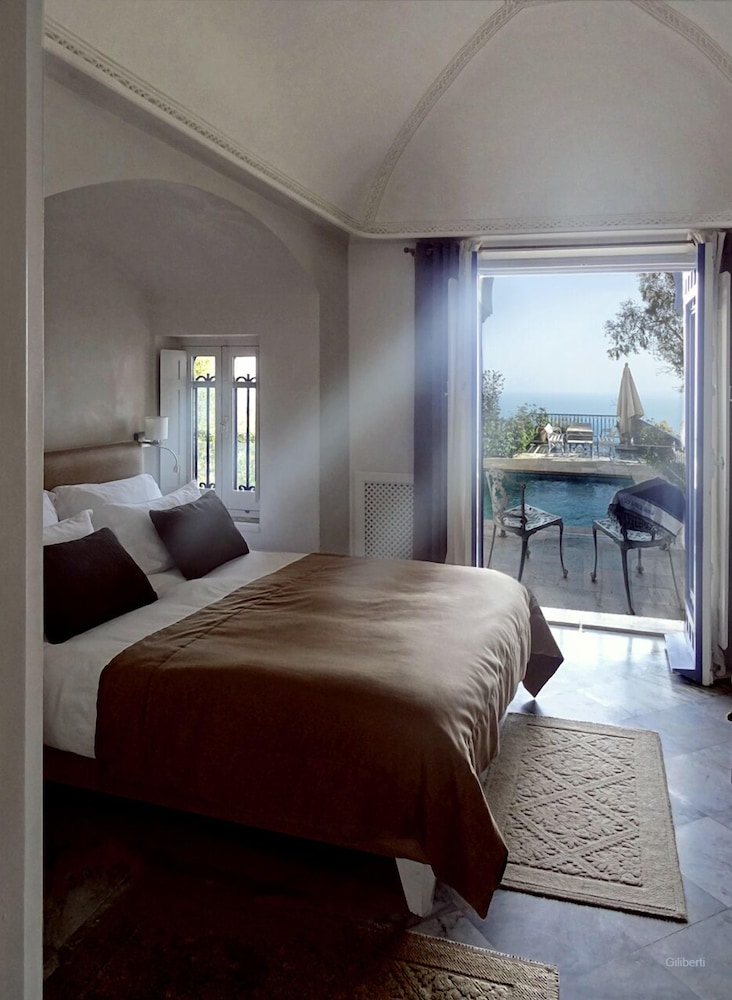 

Verona - Sidi Bou Saïd - La Villa Bleue