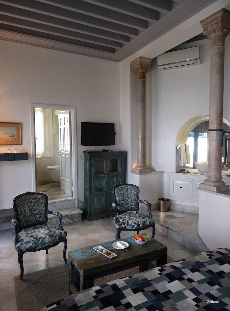 

Genova - Sidi Bou Saïd - La Villa Bleue