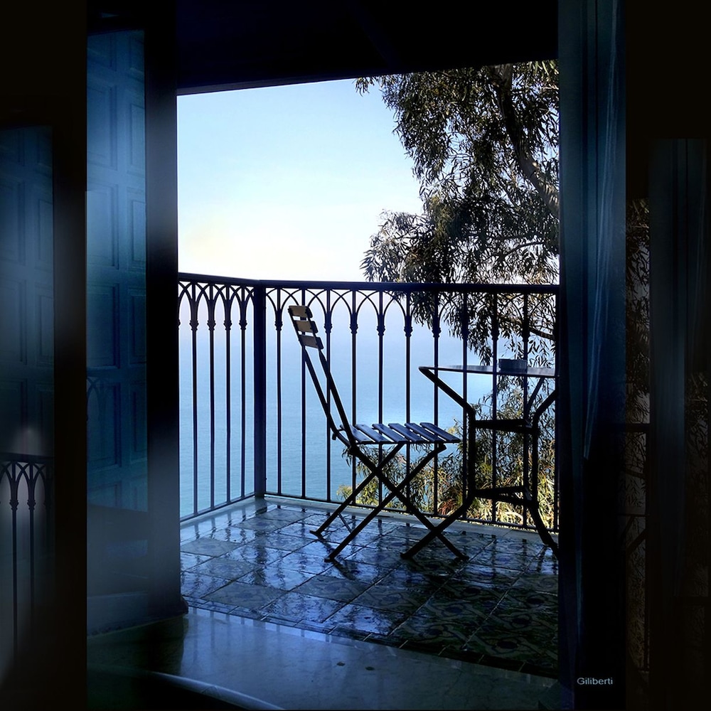 

Roma - Gammarth - La Villa Bleue
