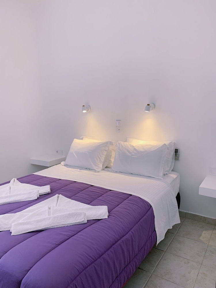 

Verona - Naousa, Paros - Alkyon Hotel