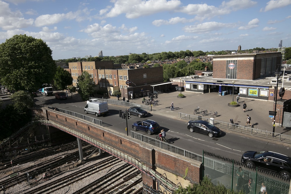 

Milano - Northolt - Best Western Northfields Ealing Hotel