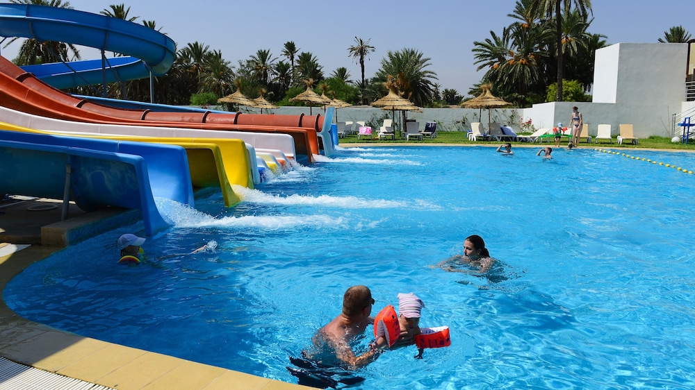 

Bari - Monastir - One resort Jockey